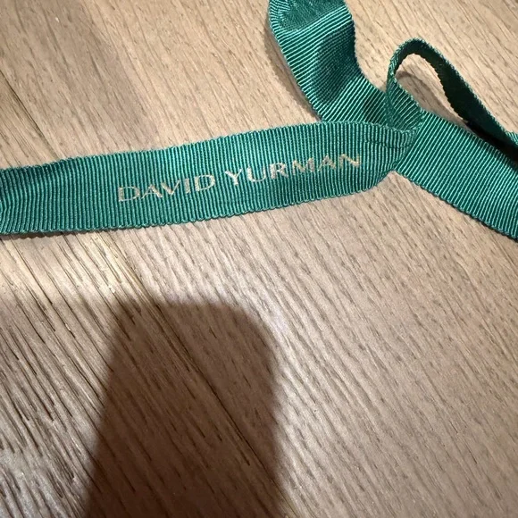 David Yurman Cream and Brown Box Set - Picture 4 of 8